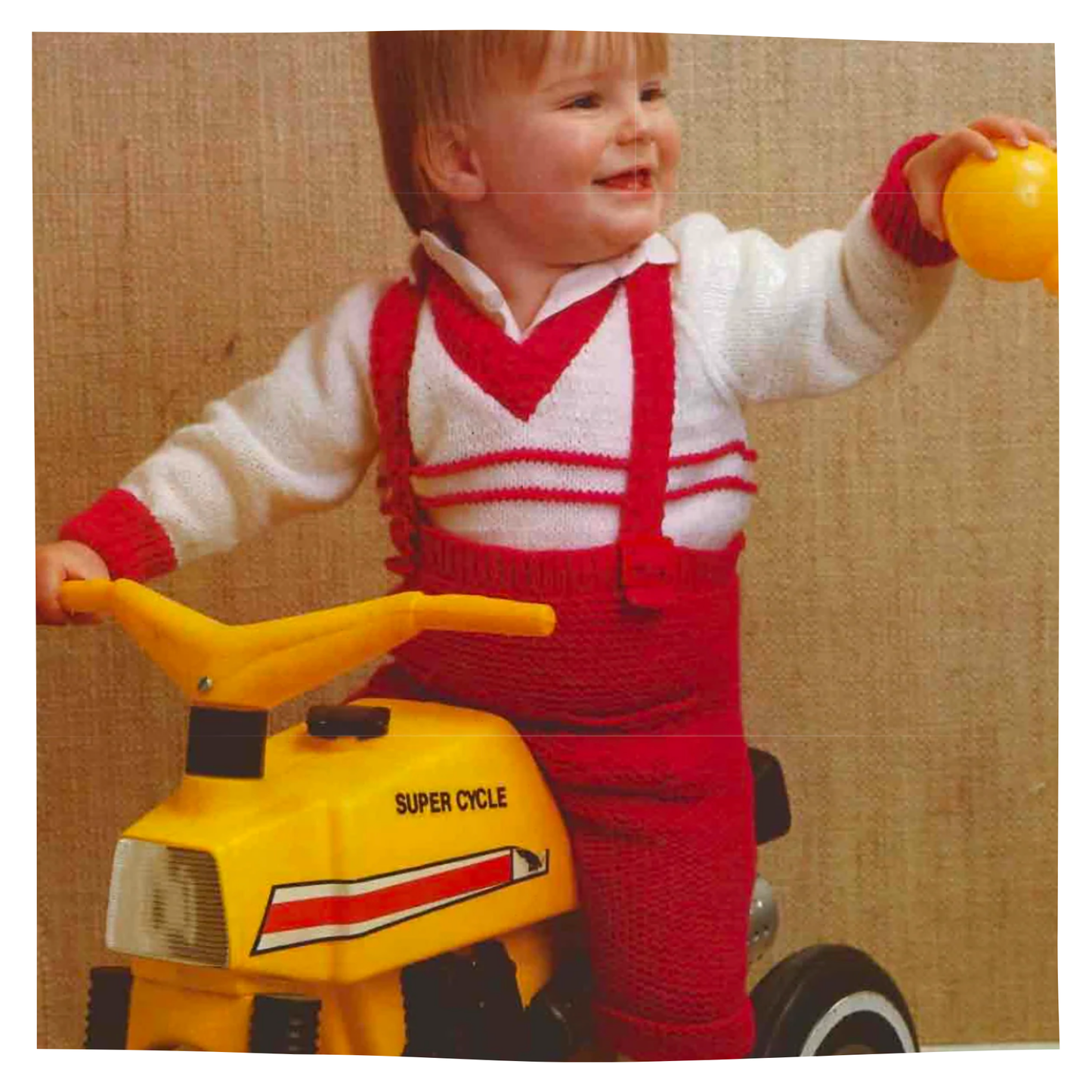 Baby boy set with sweater and shorts knitting pattern