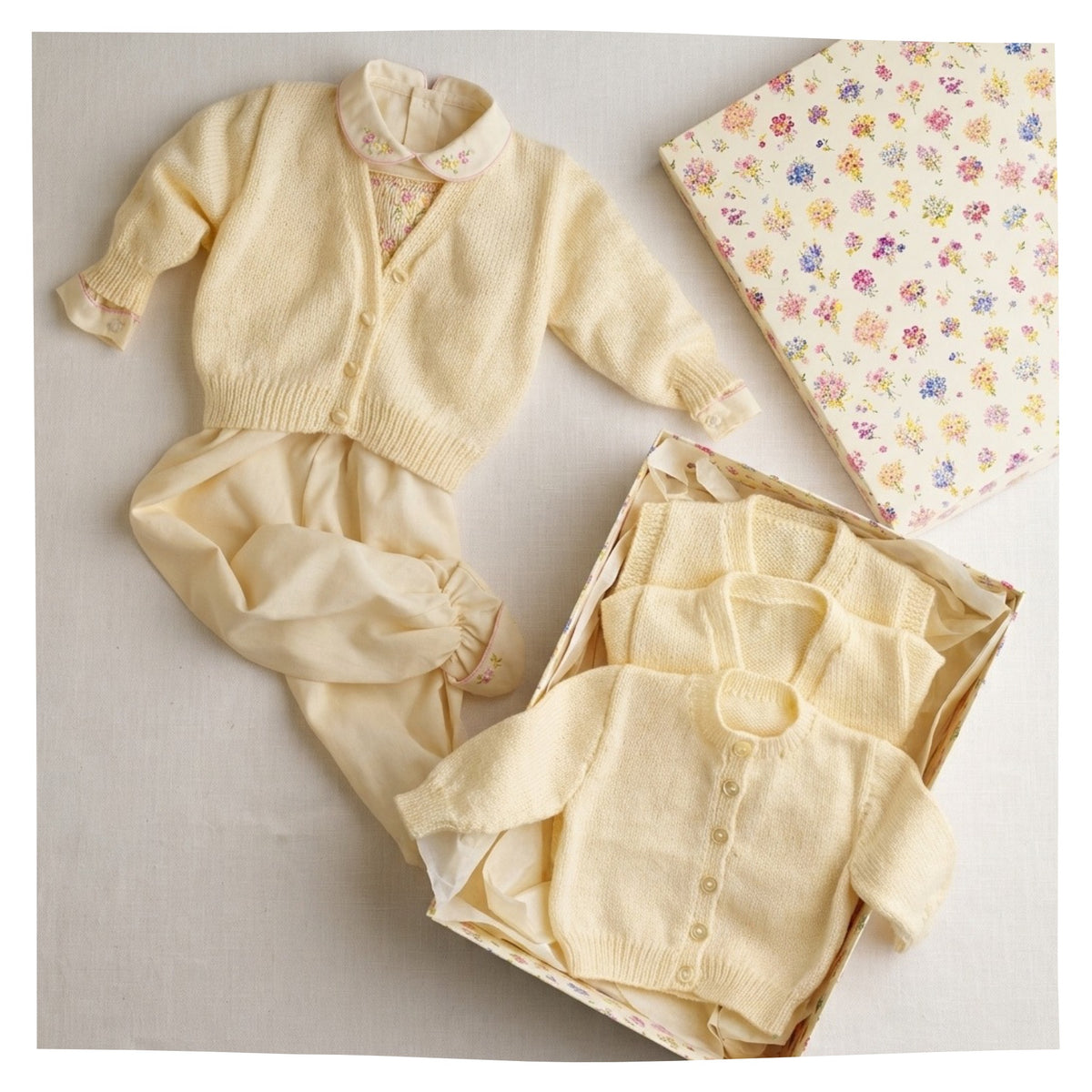 Baby Cardigans 4 Ply & DK Knitting Pattern PDF | Crew & V Neck
