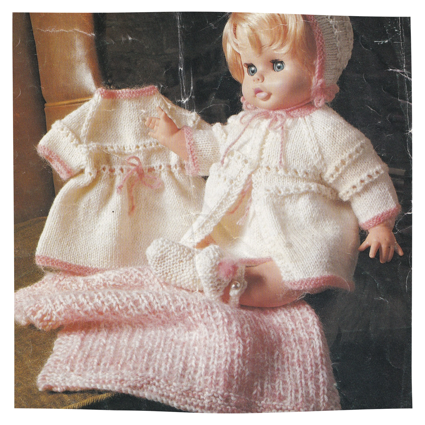 Dolls Clothes and Blanket for 18-20 inch doll vintage pattern
