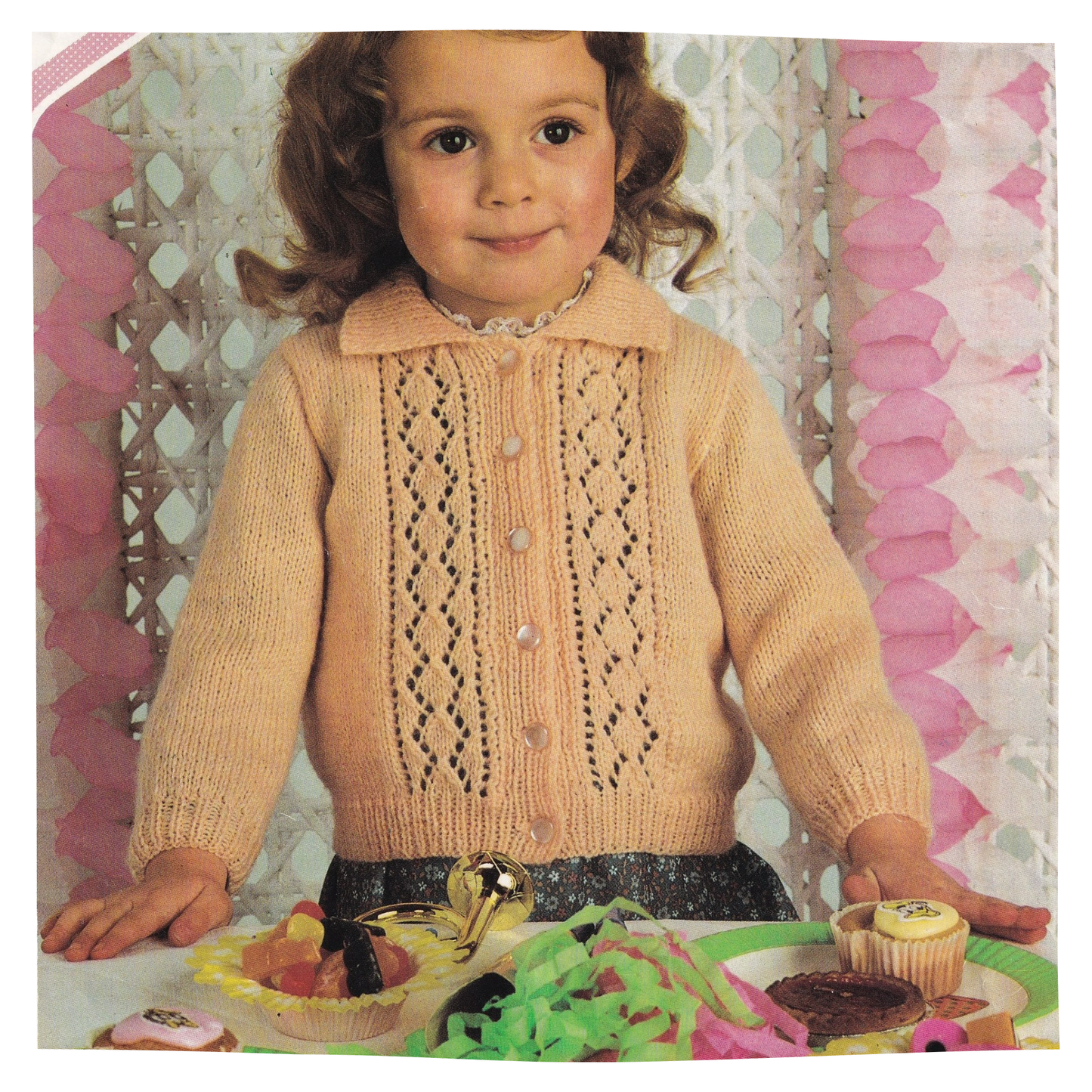 Little Girls Lace Panel Cardigan Knitting Pattern