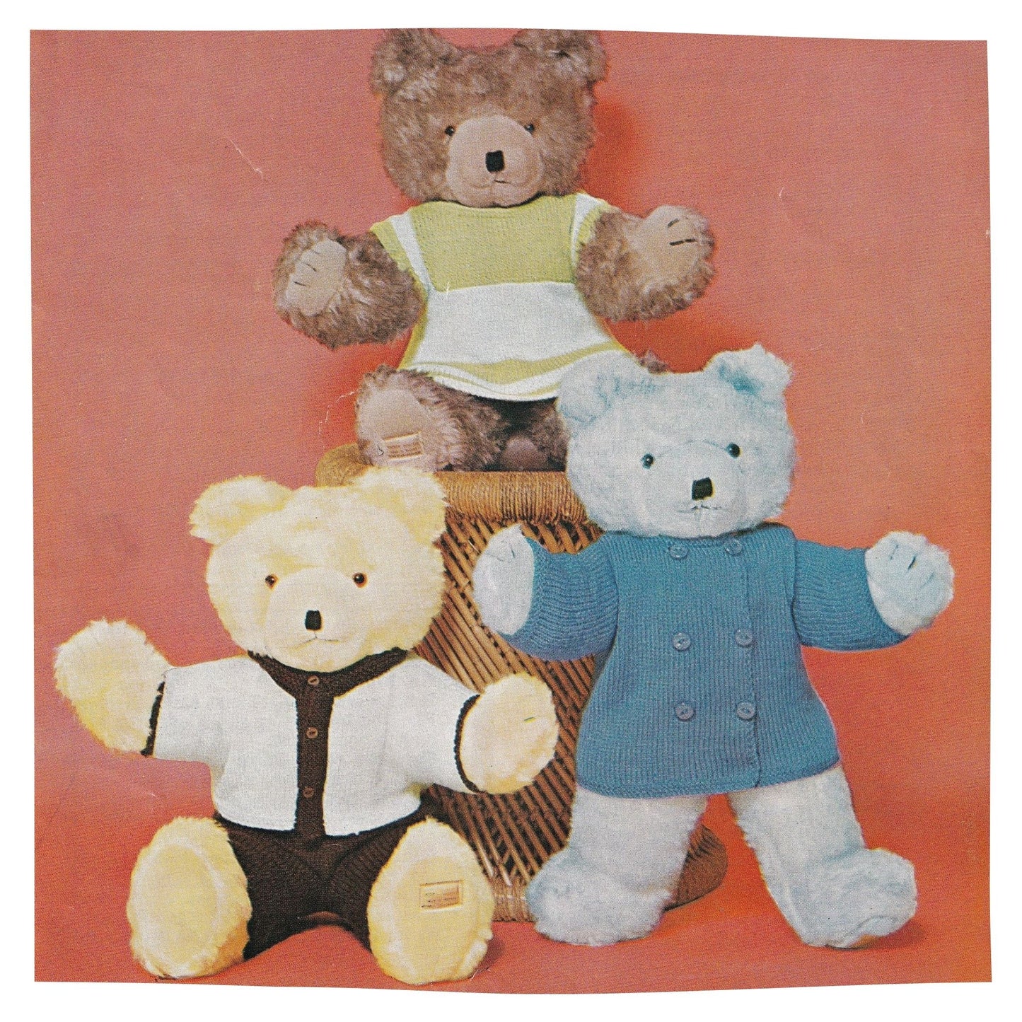 Teddy Togs: Knitting Pattern for Teddy Bear Clothes
